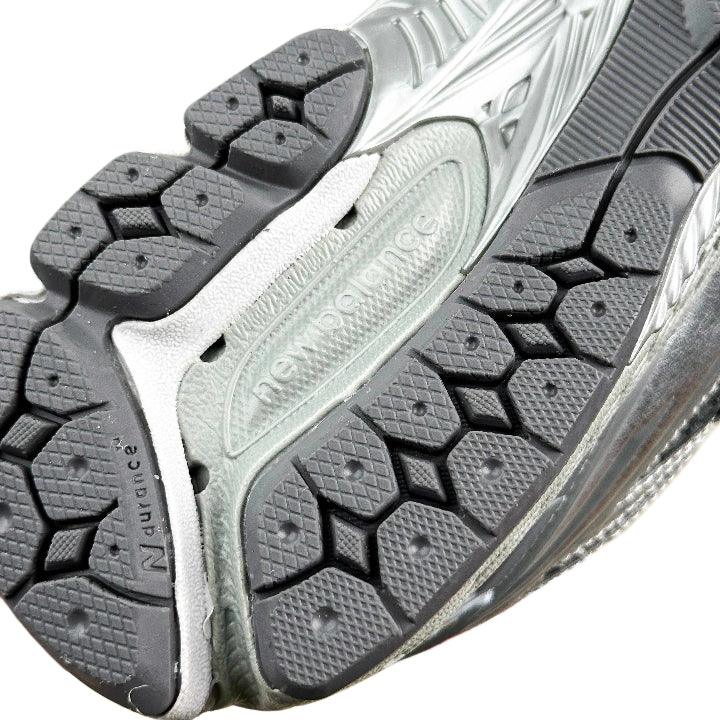 New Balance 1906R Grey